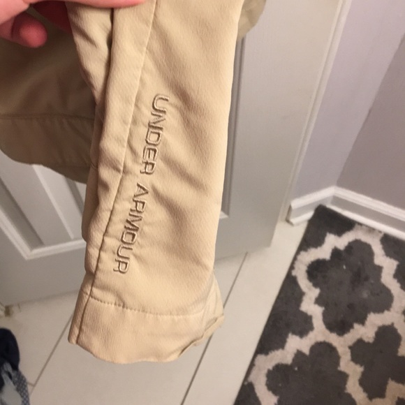 Under Armor Khaki pants includes both pair - Picture 4 of 5